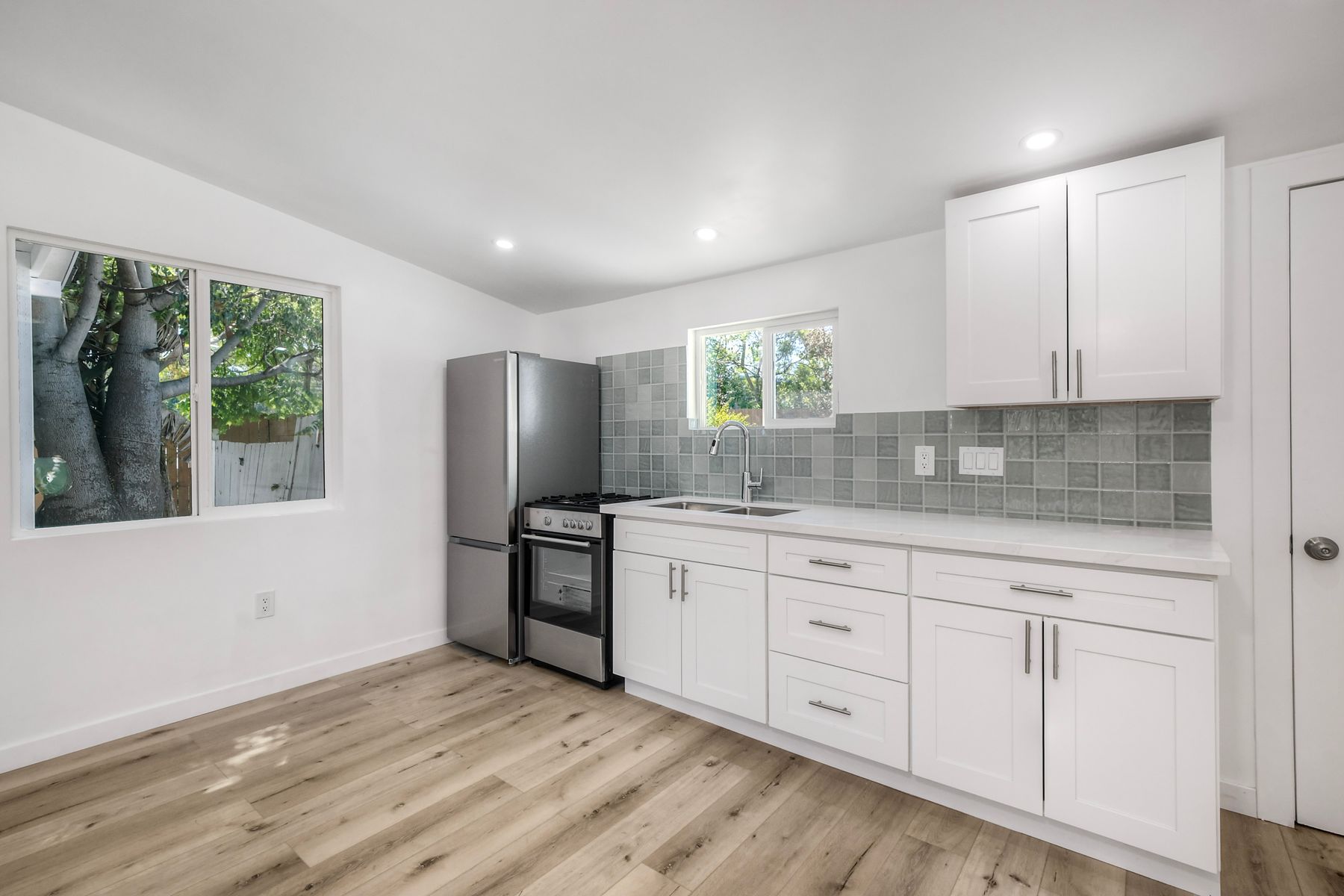 4108 Mission Avenue - A