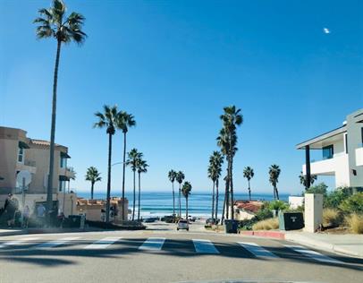 209 E Surfrider Way
